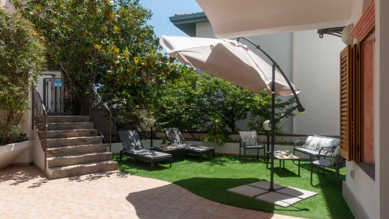 Oasi In Centro - Cala Gonone Apartment Exterior photo
